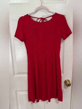 Vivienne Tam Red Short-Sleeve Pleated Front Dress